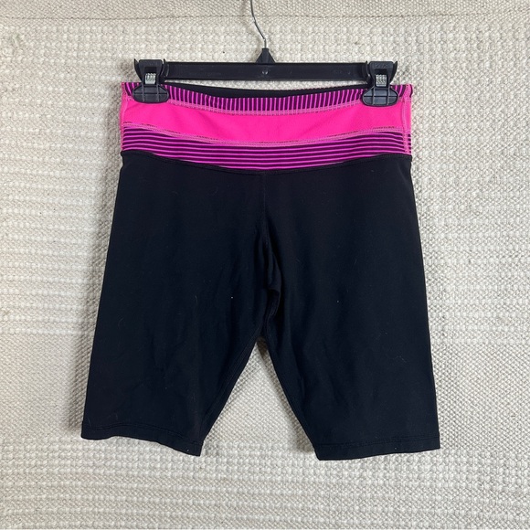 LULULEMON black and pink Reverse Groove reversible bike shorts 6 TALL - Picture 4 of 8